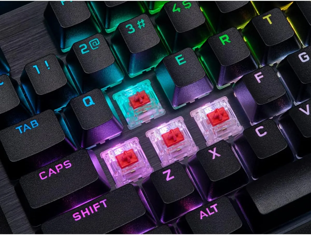 【優惠價】Corsair K70 RGB PRO Mechanical Gaming Keyboard with PBT DOUBLE SHOT PRO Keycaps - CHERRY® MX Red CH-9109410-NA