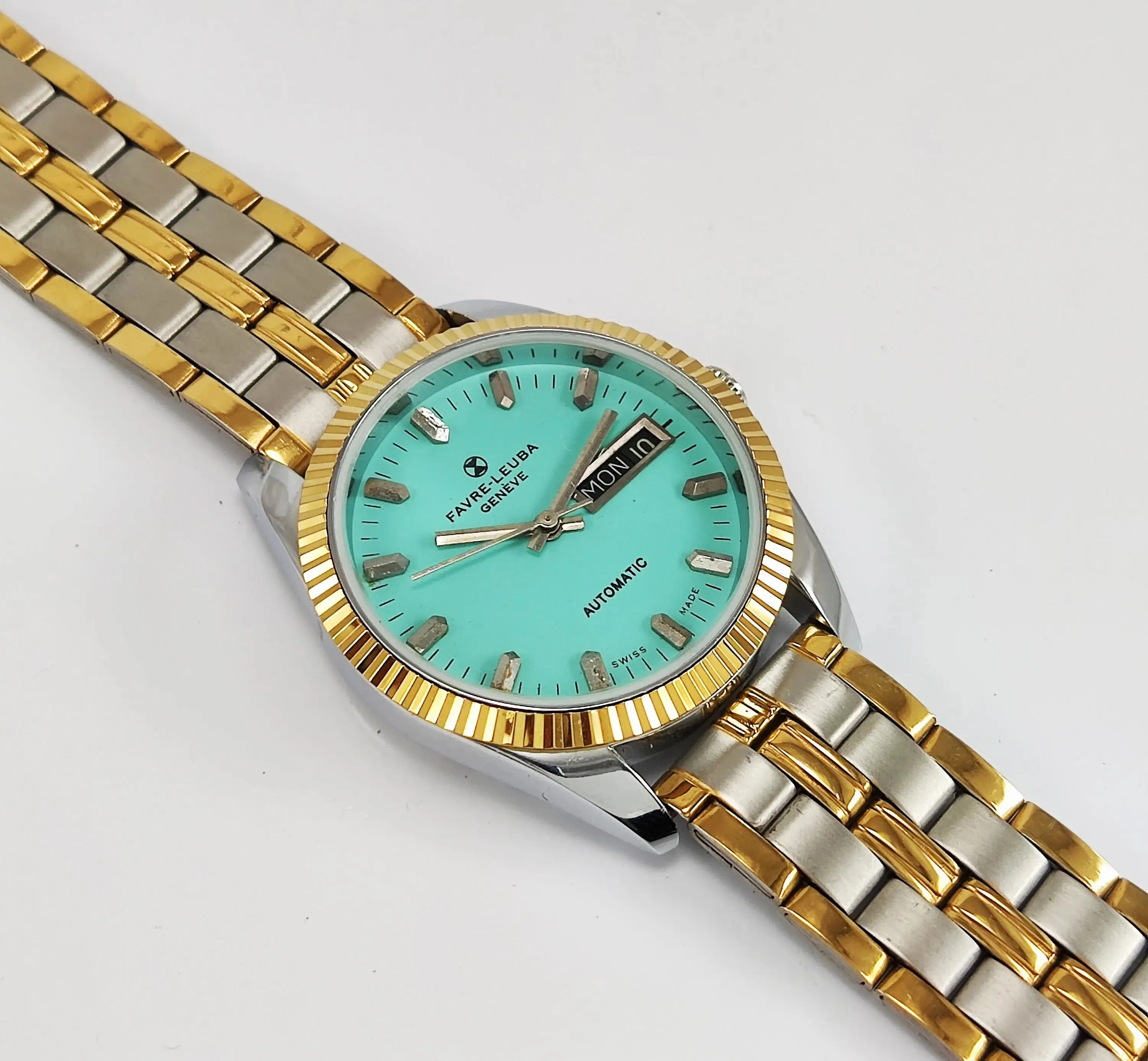 Favre Leuba Geneve Automatic-2066 Turquoise Dial Golden Men's Watch