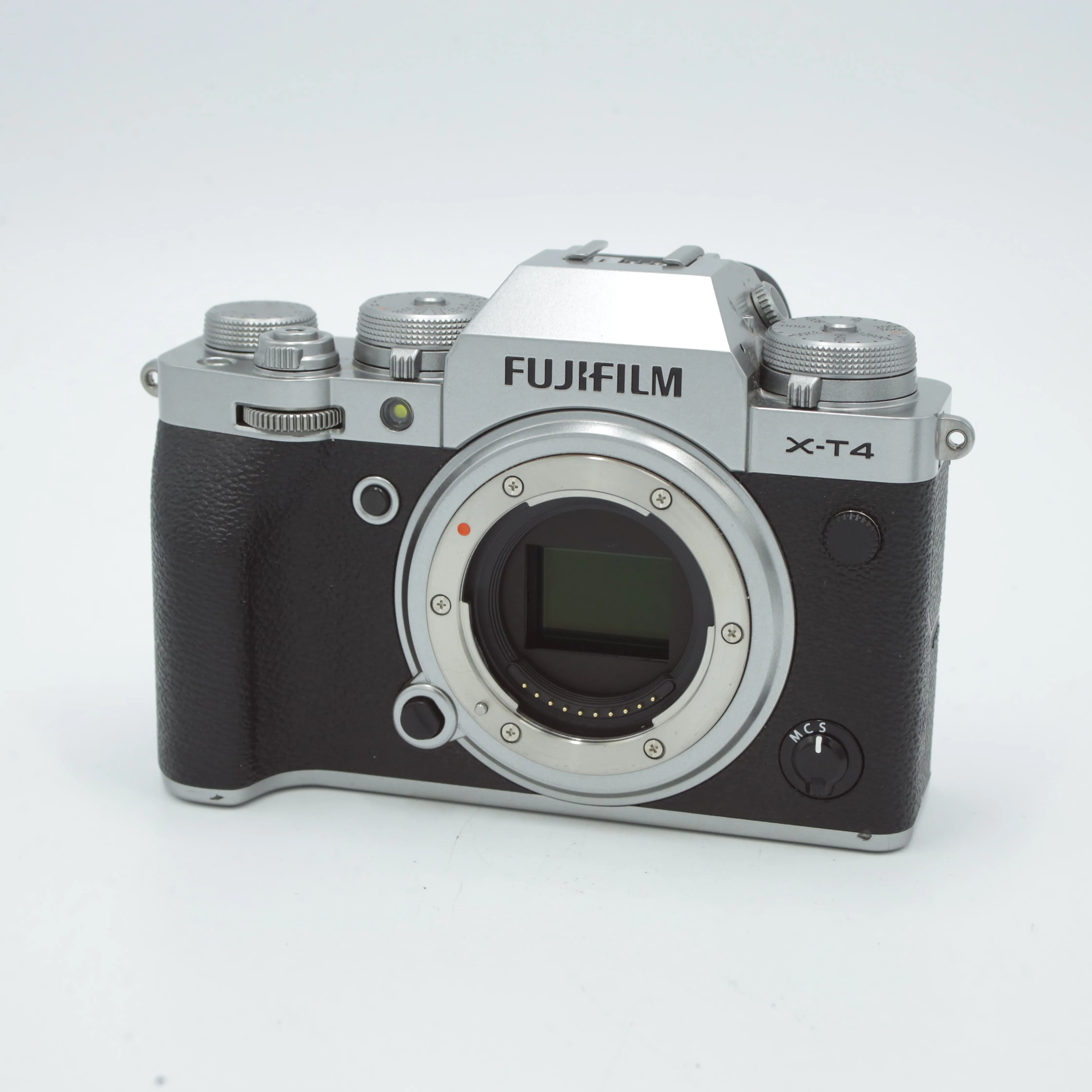 FUJIFILM X-T4 Mirrorless Camera (Silver) *USED*