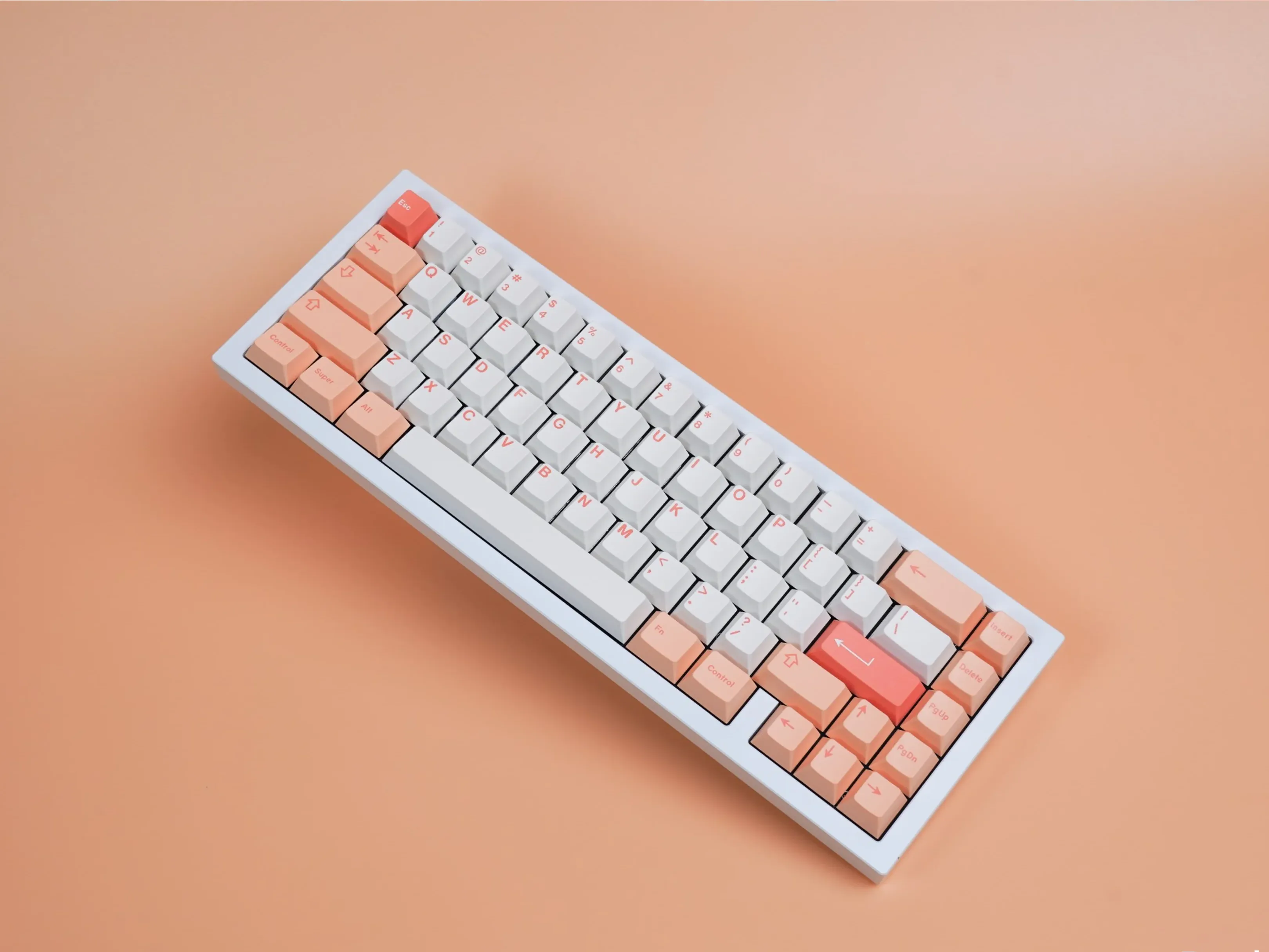 GMK Peaches n Cream Lite