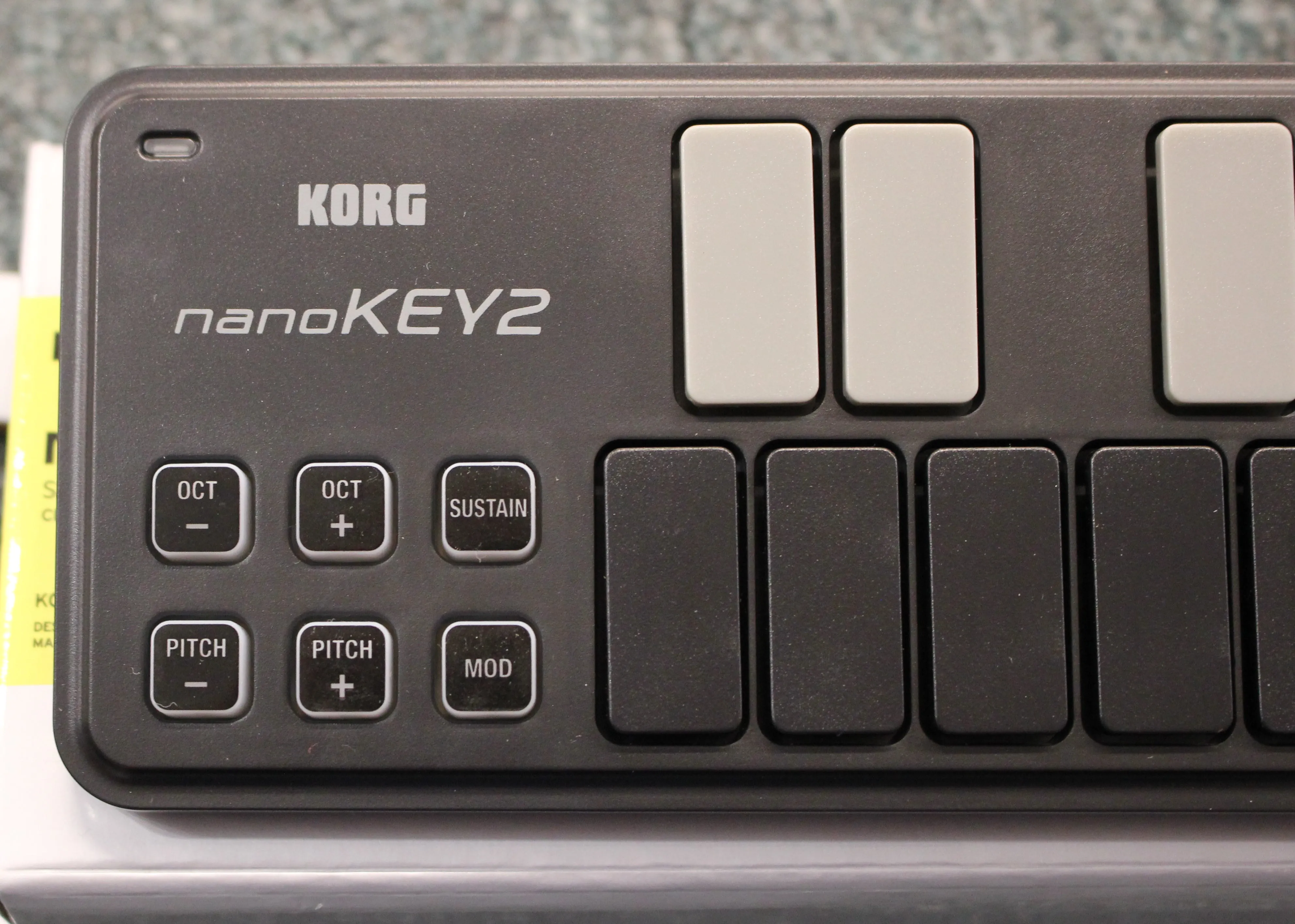 Korg NanoKey2 Slimline USB Keyboard Controller