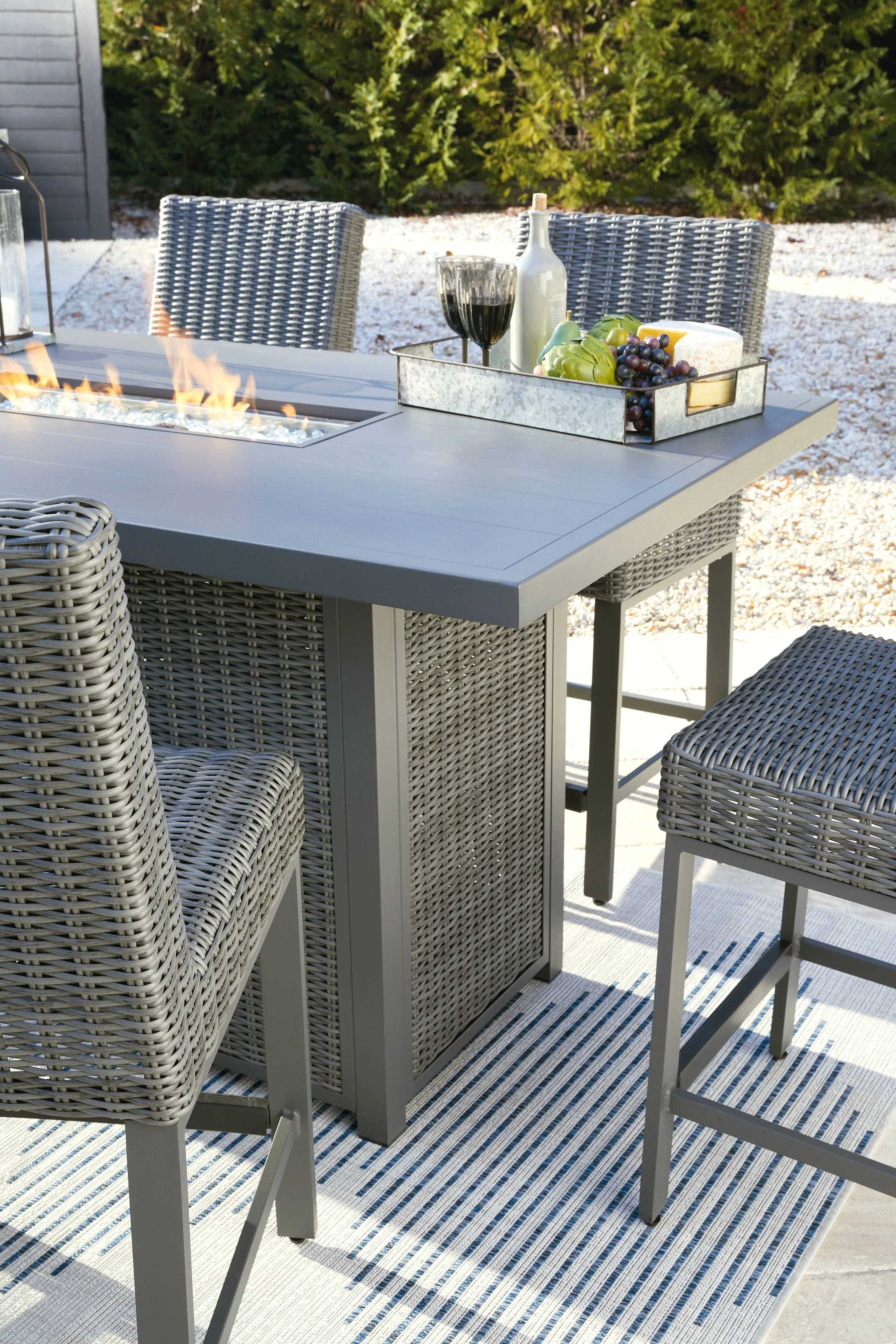 Palazzo - Gray - Outdoor Counter Height Dining Table With 4 Barstools