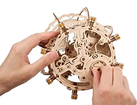 UGears Mechanical Aquarium